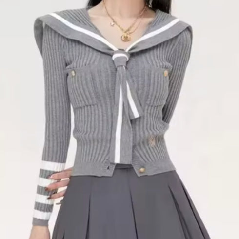 セーラーネクタイ風ニット