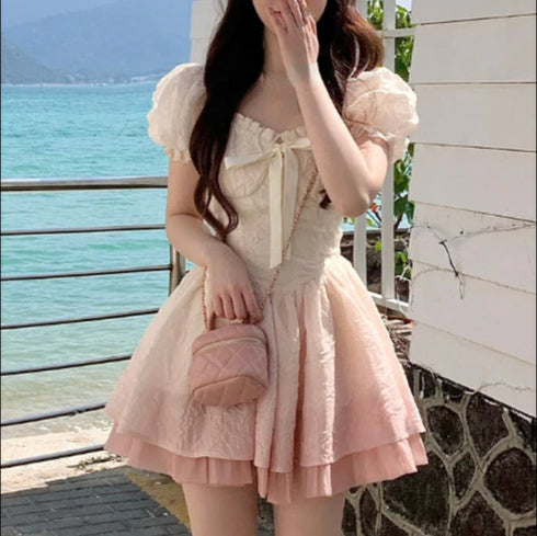 ピンクグラデーションワンピース