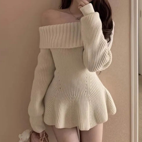 オフショルフェミニンニットワンピ