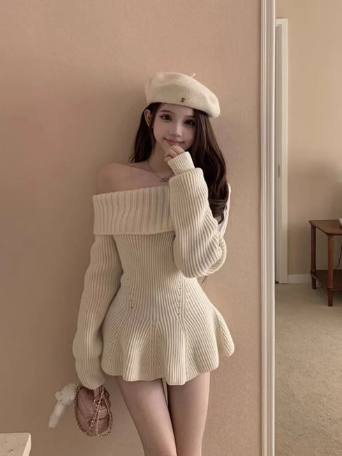 オフショルフェミニンニットワンピ