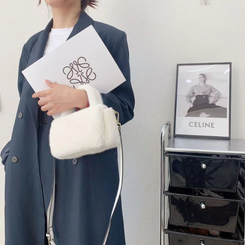 もこもこスクエアバッグ