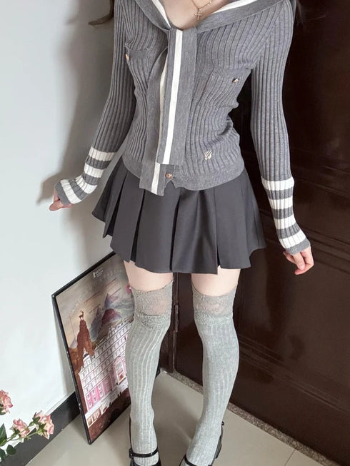 セーラーネクタイ風ニット