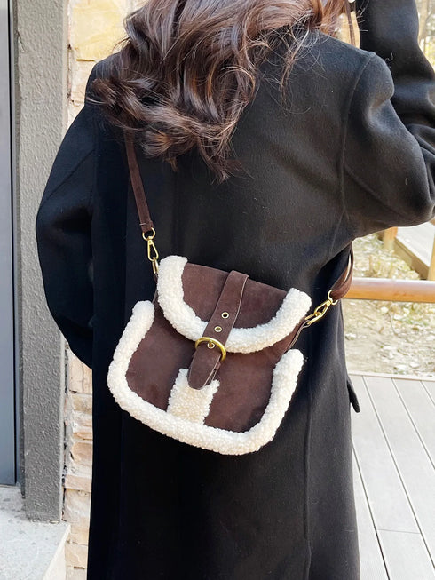 ころんとムートンバッグ