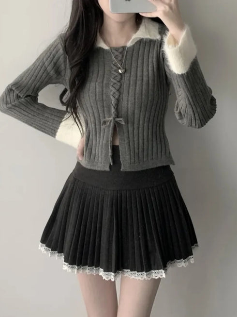 センターレースアップニット