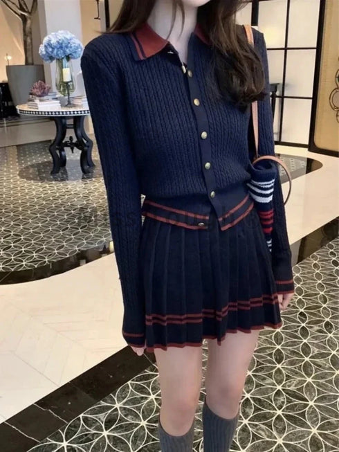 バイカラーニットセットアップ