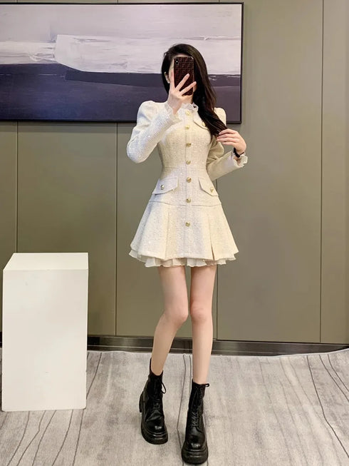 プリーツホワイトミニワンピ