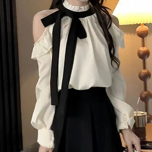 オープンショルダーバイカラートップス