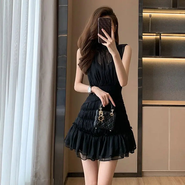 ブラックシャーリングワンピ