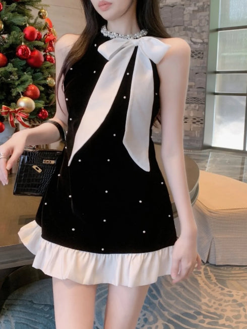 ホルターネックパーティーワンピース