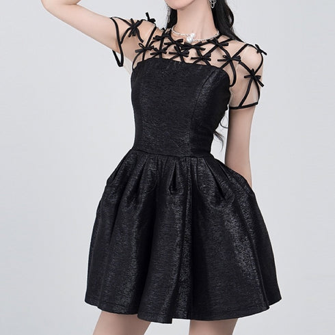 リボンデザインシックドレス