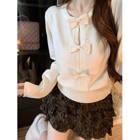 3連リボンニット