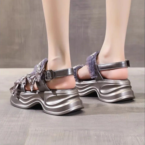 ビジューフリルサンダル