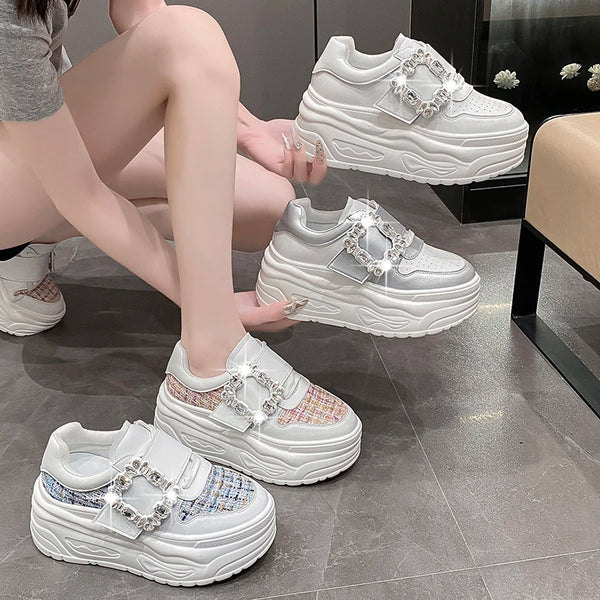 ビジューバックル厚底スニーカー