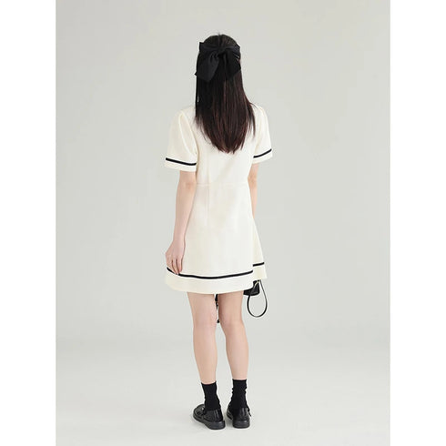 シンプルラインワンピース