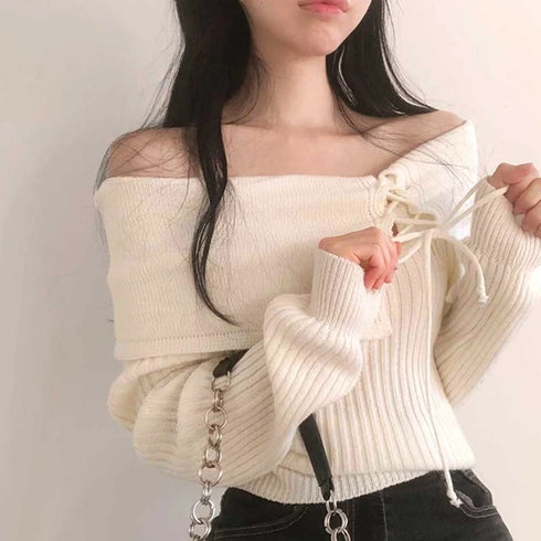 オフショル編み上げニット