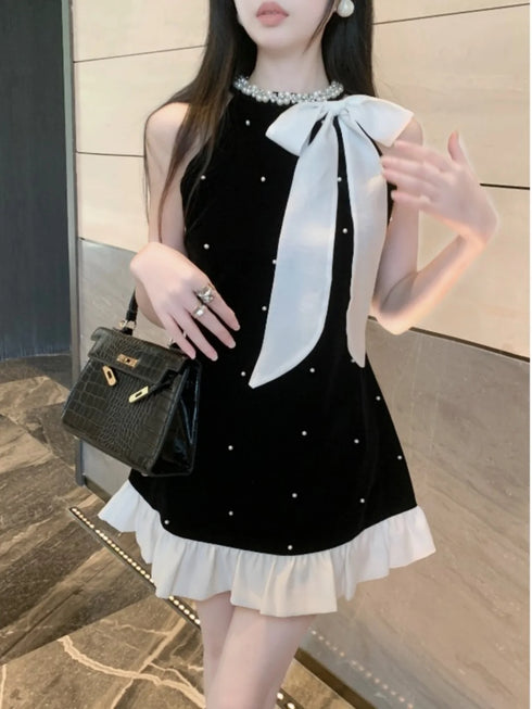 ホルターネックパーティーワンピース