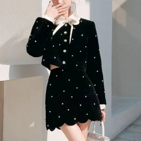 スカラップデザインラインストーンセットアップ