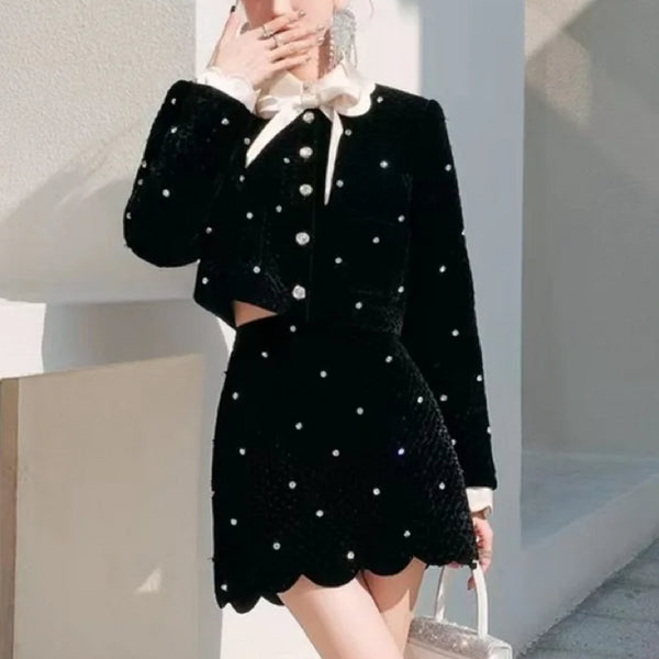 スカラップデザインラインストーンセットアップ