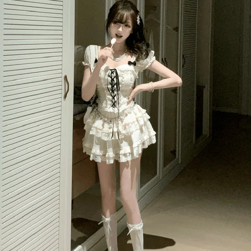 センターレースアップセットアップ