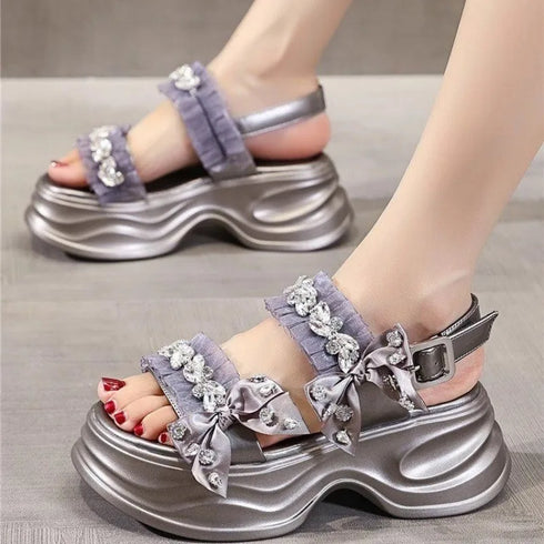 ビジューフリルサンダル