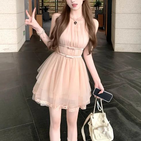 ふわっとホルターネックワンピース