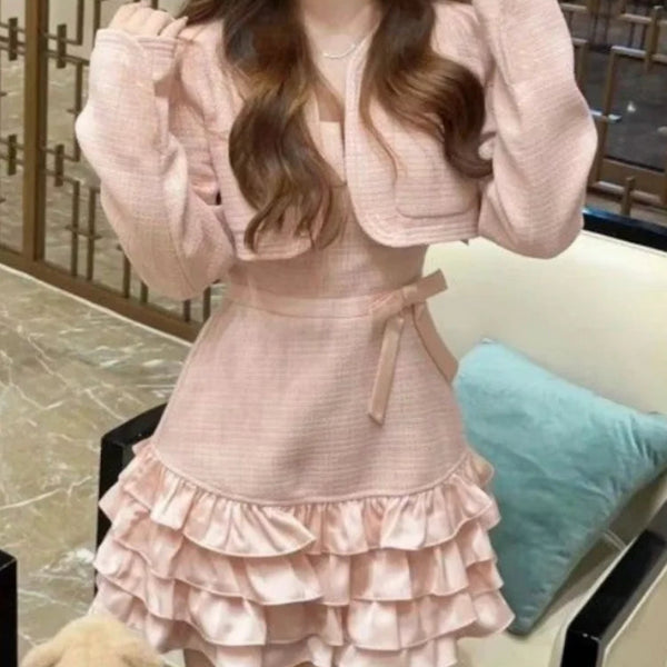 フリルピンクワンピースセットアップ