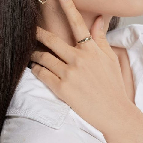 A convex point open ring