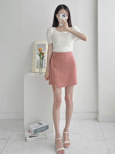 ベルトタイトミニスカート