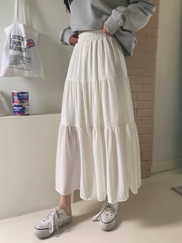 ロングティアードスカート