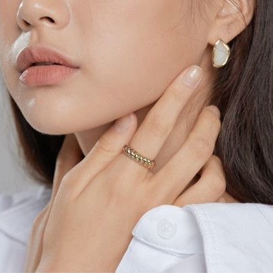 Twisted fashion ring