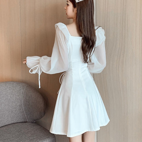 サイド編み上げリボンモノクロワンピース