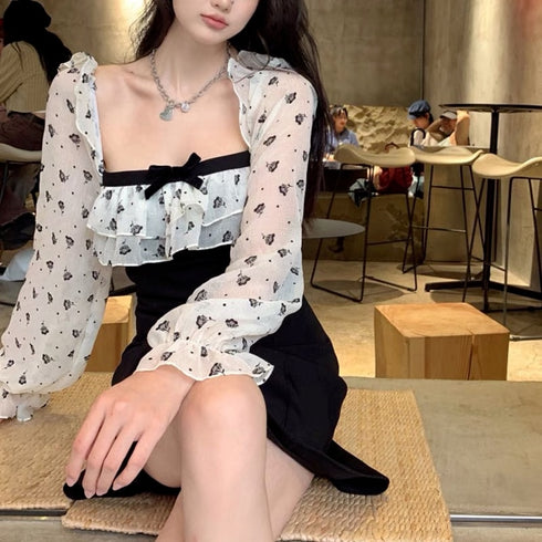 ミニフラワーブラックワンピ