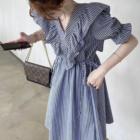 ストライプフリルワンピ