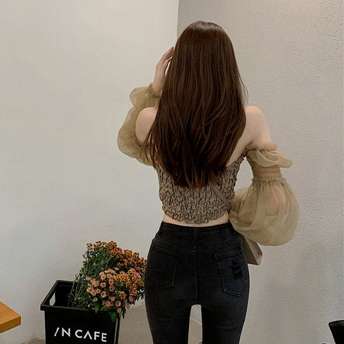 ふわ袖シャーリングトップス