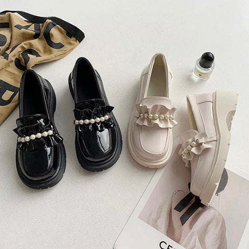 パールラインフリルローファー