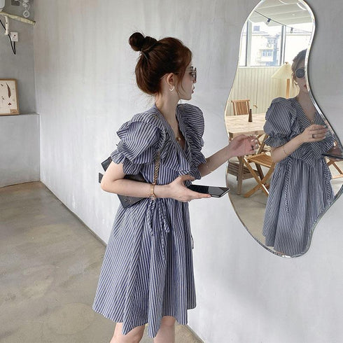 ストライプフリルワンピ