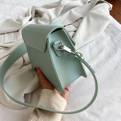 台形シンプルバッグ