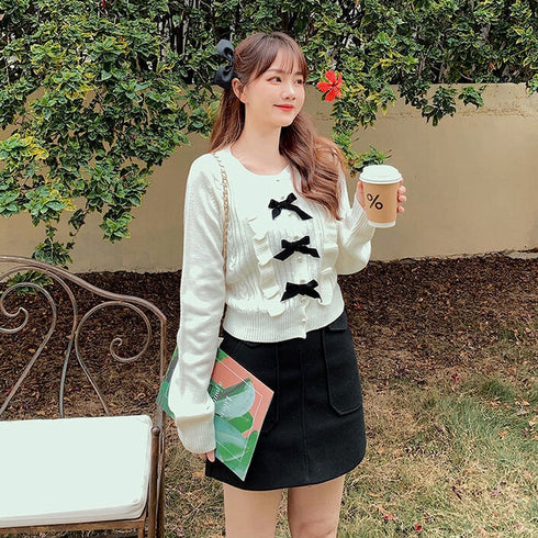 ブラックリボンフリルニット