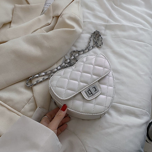 キルティングハートバッグ