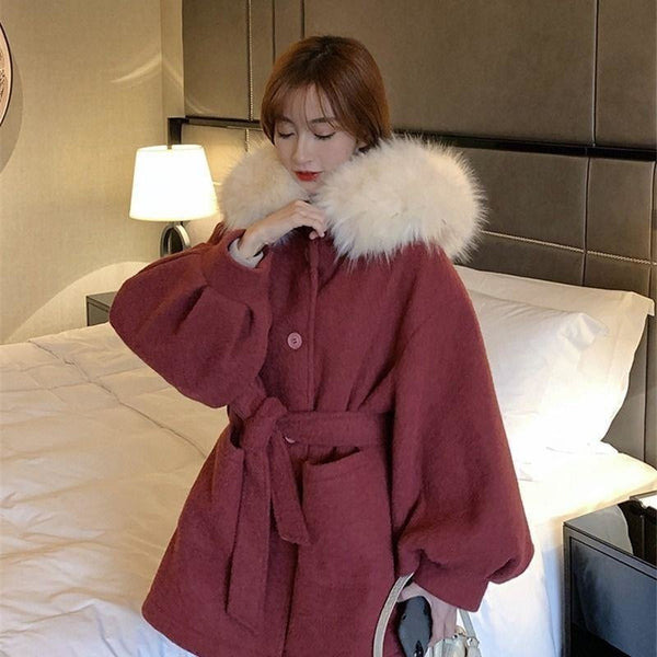 ぽわ袖レッドガウンコート