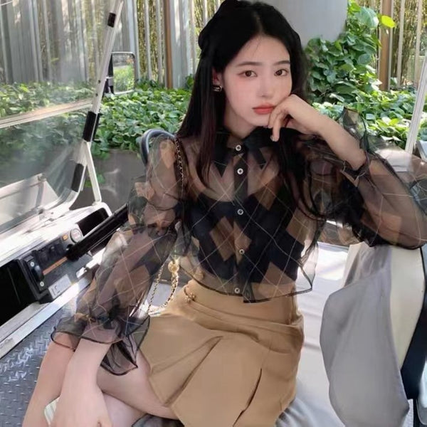 シアーチェックトップス