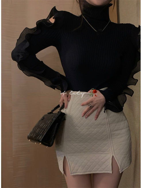 オープンショルダーフリルハイネック