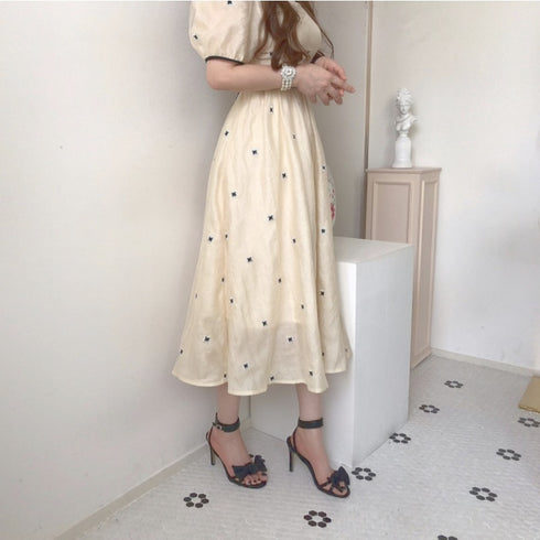 バックリボンクリーミィワンピース