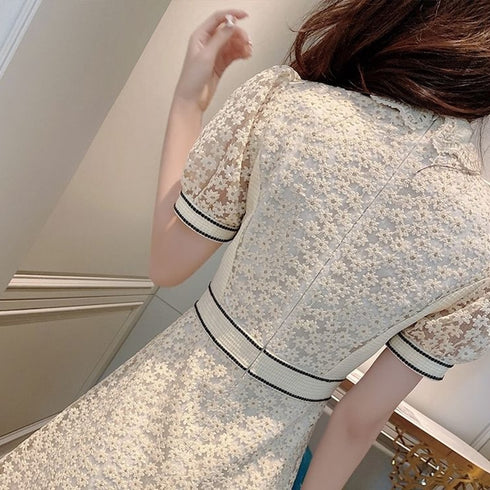 フラワーレースワンピース