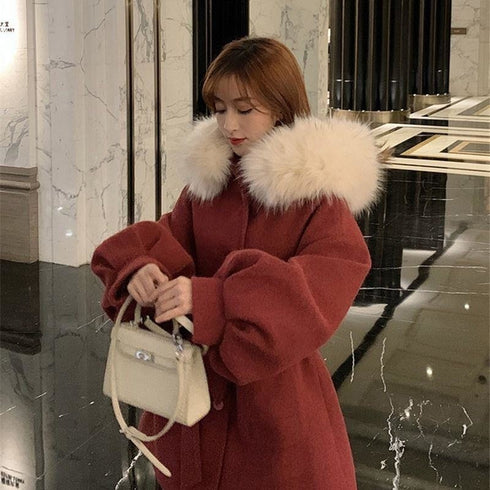 ぽわ袖レッドガウンコート