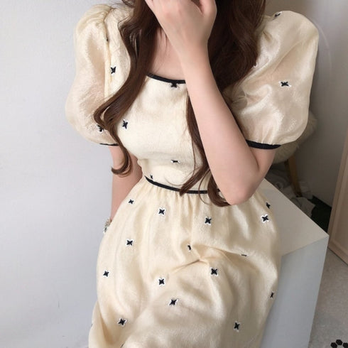 バックリボンクリーミィワンピース