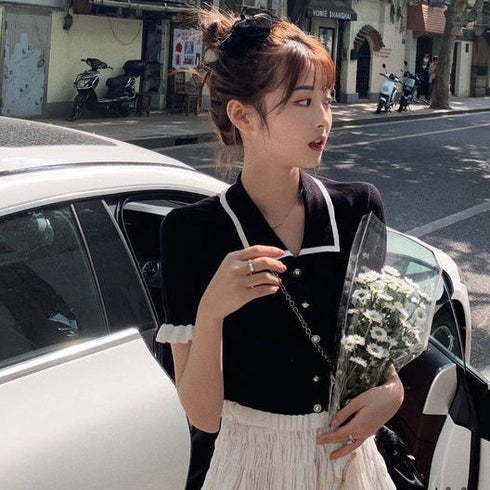 フレンチガーリーフリルトップス