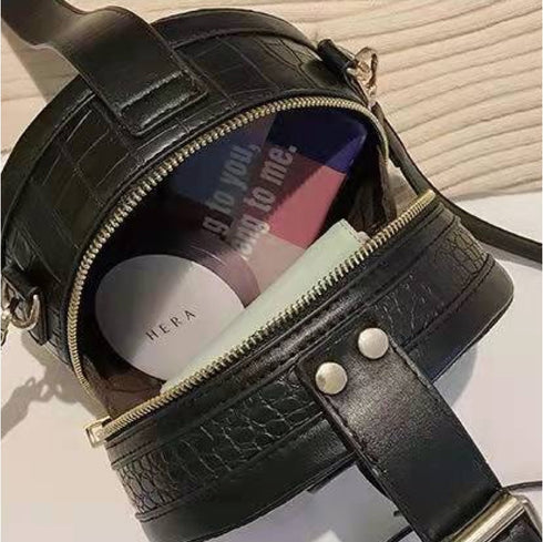 丸型フェイククロコバッグ