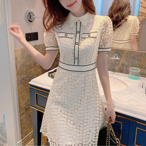 フラワーレースワンピース