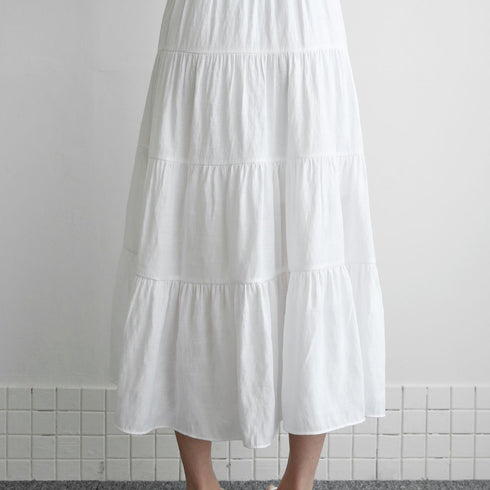 4段フリルティアードスカート